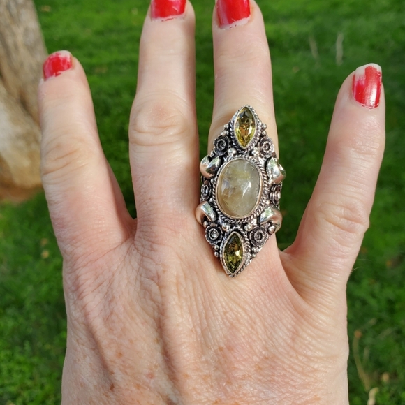 New Golden Rutile and Citrine Crescent Moon 925 Silver Statement Ring. - Picture 6 of 16